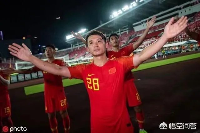 友谊赛，中国2-0菲律宾，年轻球员坐镇的国足赢下胜利，你怎么看这场比赛？