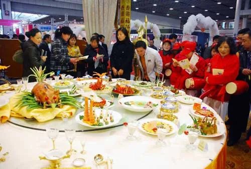 结婚摆酒流程分几步 异地男女怎么摆酒席