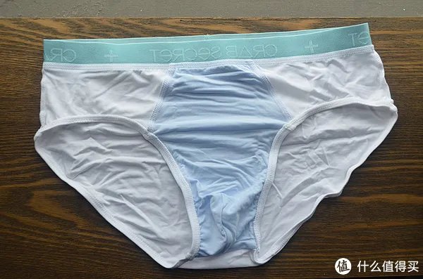 30-100元男士内裤系列测评 篇四：三角内裤测评 舒雅、优衣库、DA、蕉内、螃蟹秘密5款