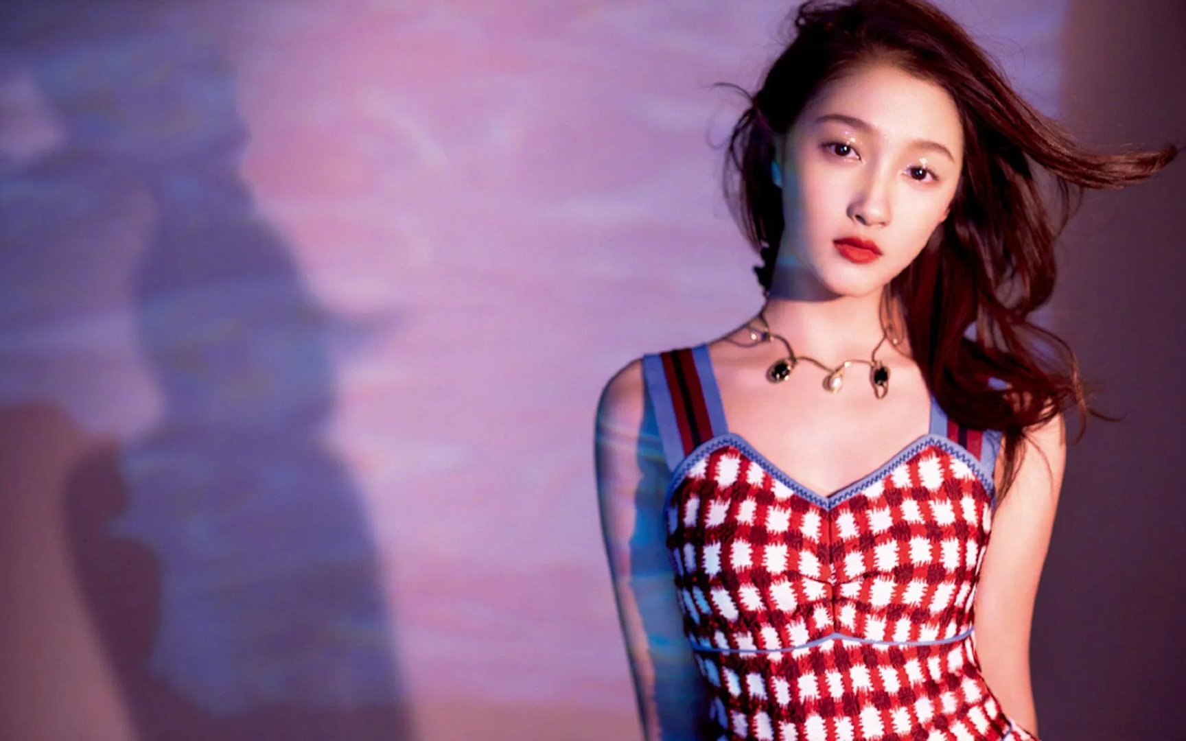 关晓彤穿鹿晗衣服发图，这种秀恩爱方式你喜欢吗？