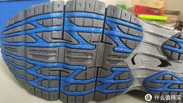 美津浓预言7,蜜糖/砒霜的代表作,跑鞋评测及大体重跑步的心得谏言