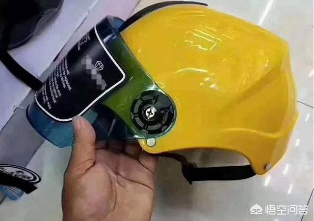 想搞一点电动车头盔卖，不知道如何？