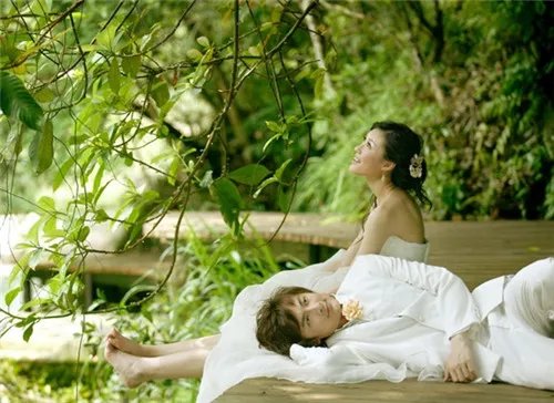 非主流婚纱照图片2017 个性婚纱照怎么拍好看