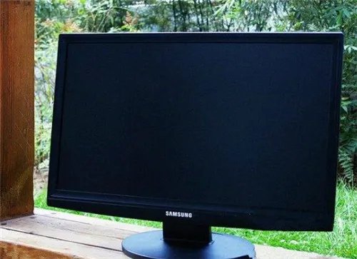 三星19寸液晶显示器分辨率多少 显示器性价比高牌子推荐