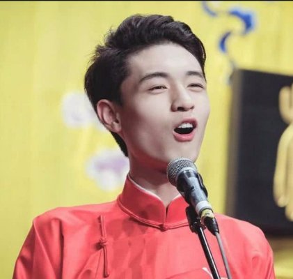 秦霄贤的家庭背景到底有多好?