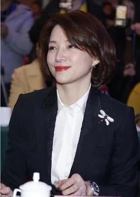 董卿丈夫密春雷被执行超7亿，你怎么看