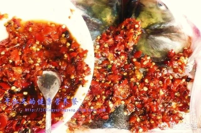 剁椒鱼头蒸多少分钟肉质最鲜嫩？