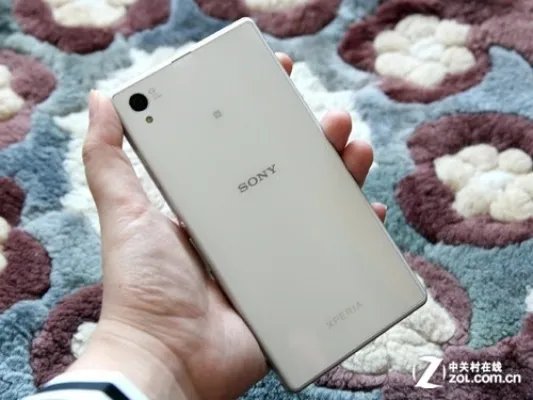 日系唯美全能机型 索尼Xperia Z1促销