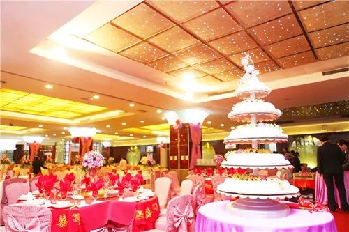 婚宴预订价格交多少钱合适 婚宴预订有什么技巧吗