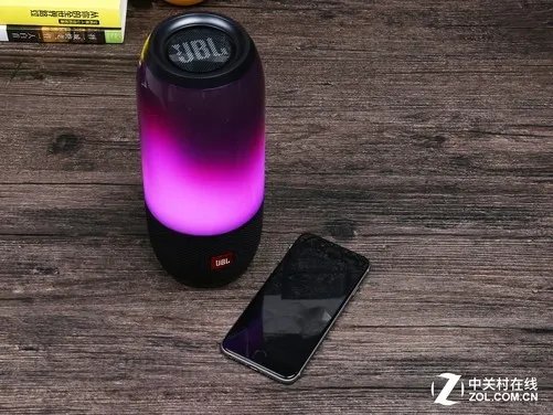 打开你的氛围灯放音乐 JBL Pulse3试用