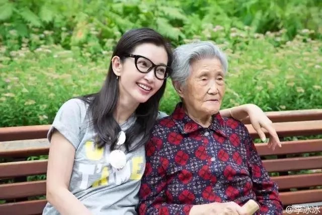 李冰冰恋情曝光，小男友究竟是何许人也？