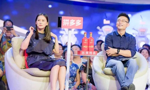 先后担任《非诚勿扰》合伙人的黄澜和黄菡是什么关系？如何评价她们？