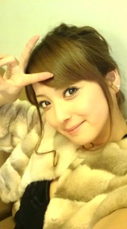 佐佐木希漂亮不？我同学都说难看