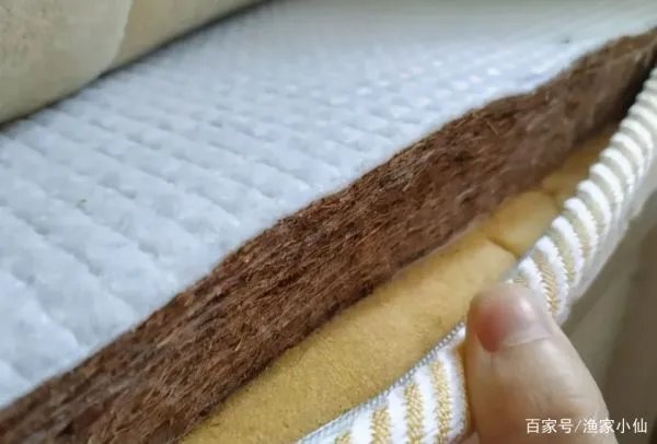 硬棕垫的胶水有毒么