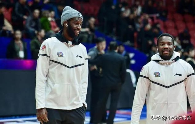 新疆队官宣更换超级外援，福建队MVP率队踢馆魔鬼主场，你看好谁取胜呢？为什么？