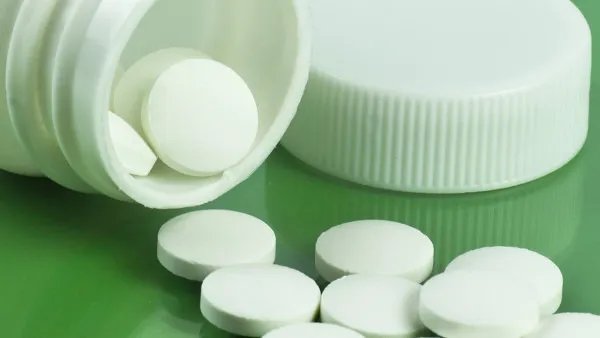 脑梗塞应该吃什么药