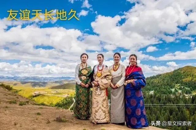 集体合影留念照片写什么？