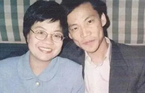 李国庆俞渝民事裁定书公布，李国庆为何如此恨老婆？