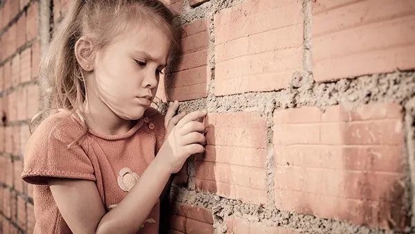 思密达蒙脱石散的说明书是什么？蒙脱石散儿童怎么服用