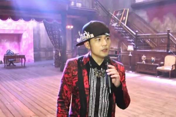 发如雪mv讲了什么