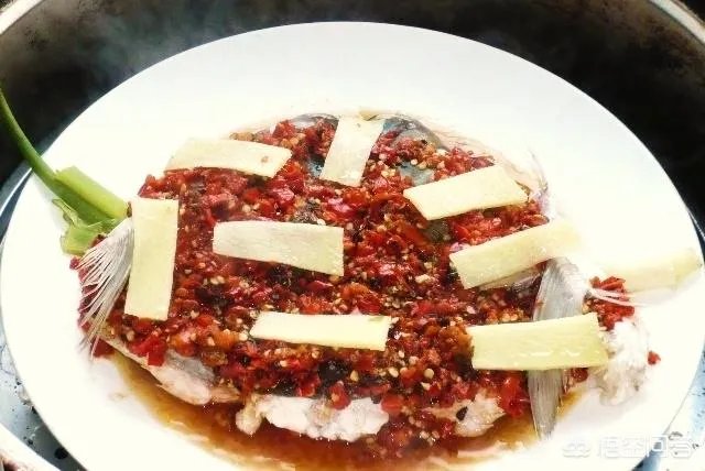 剁椒鱼头蒸多少分钟肉质最鲜嫩？