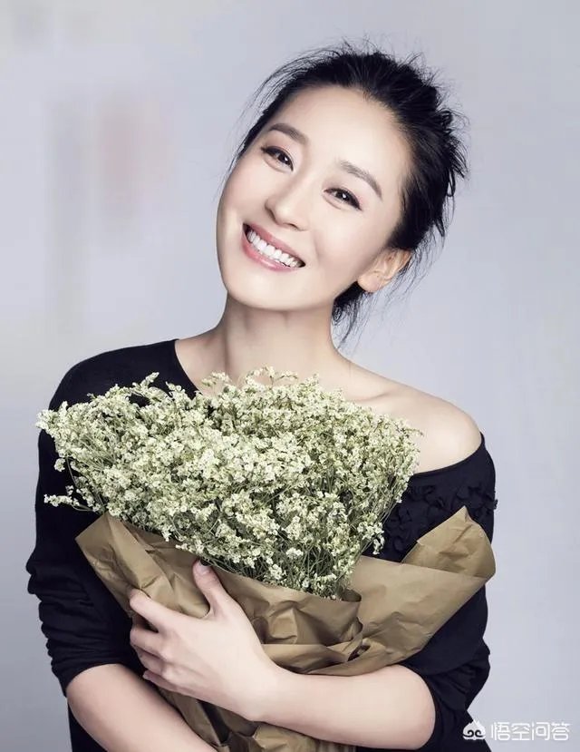 张嘉译走路自己知道吗