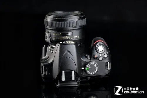 最威武的入门机 尼康D3200深度试用