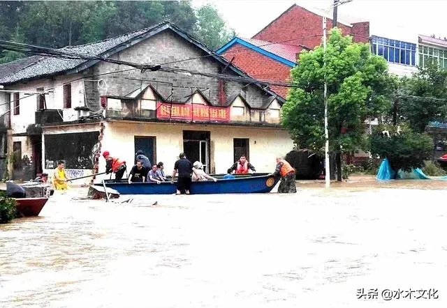 8月12日，随州柳林镇降雨503毫米。为何柳林会成为重灾区？
