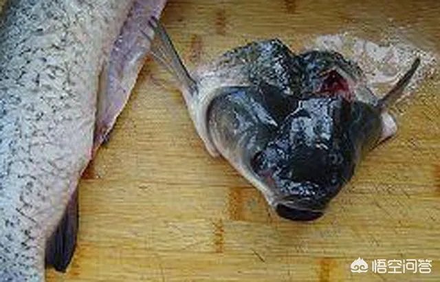 麻辣香水鱼的做法是怎样的？