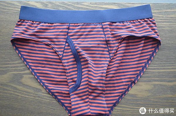 30-100元男士内裤系列测评 篇四：三角内裤测评 舒雅、优衣库、DA、蕉内、螃蟹秘密5款