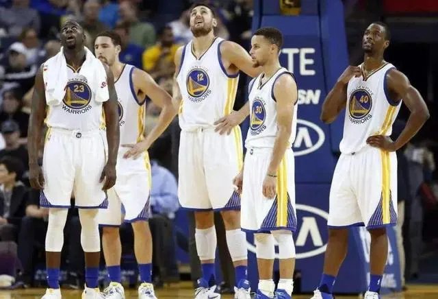 领先24分险些被广厦男篮逆转，广东队到底发生了什么？你怎么看？