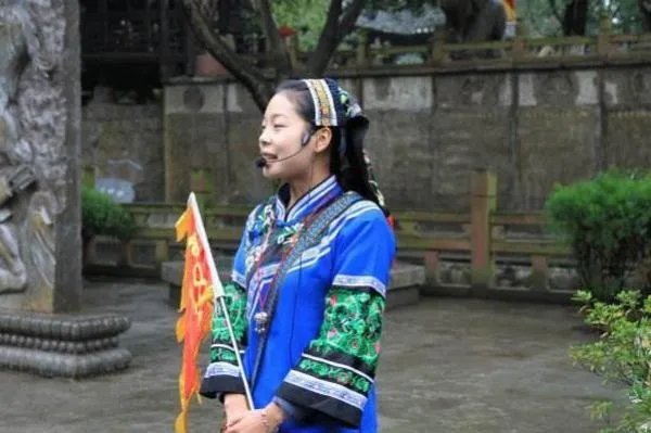 私人导游一天费用