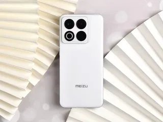 坚果Pro 3来了：坚果手机2019新品发布会邀请函曝光