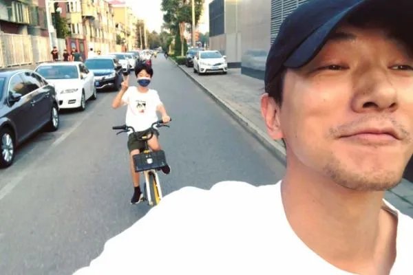 张亮寇静宣布离婚，为何17年离婚，选择19年曝光，其中是何原因？