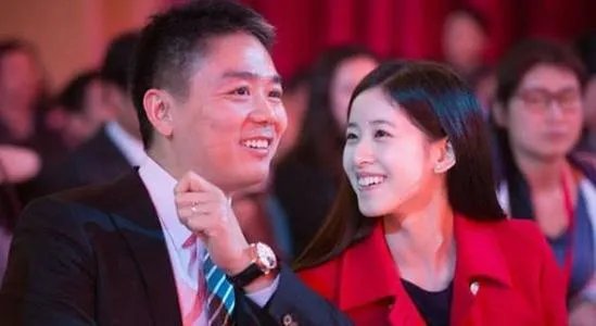 奶茶妹妹和刘强东离婚了吗？