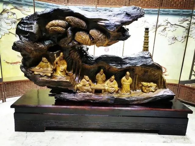 根雕的艺术价值在哪里？大型的根雕作品有哪些？
