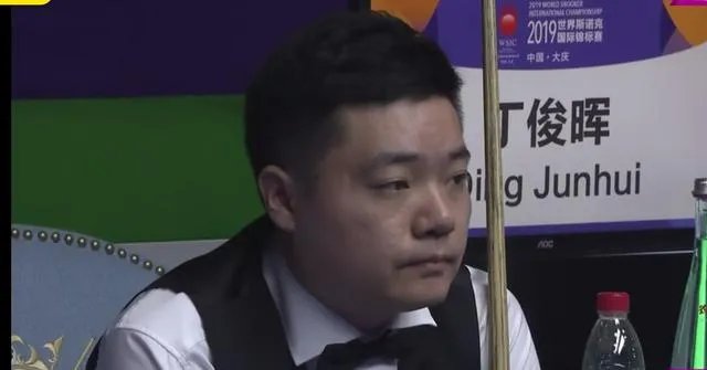 丁俊晖国锦赛资格赛涉险过关，你们看出什么问题？他状态能夺冠吗？