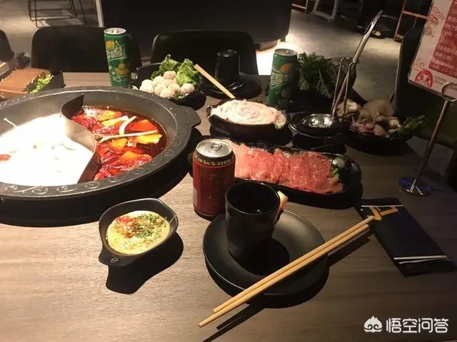 有哪些好吃的明星餐厅可以推荐？