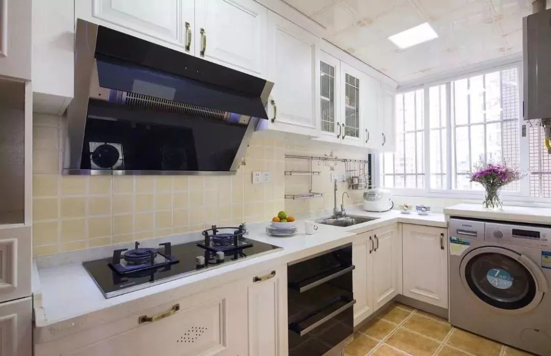 厨房柜门哪种好？