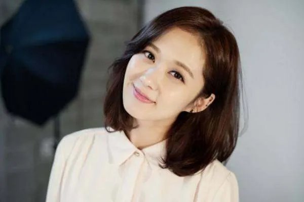 童年韩国女神张娜拉为什么被中国封杀？