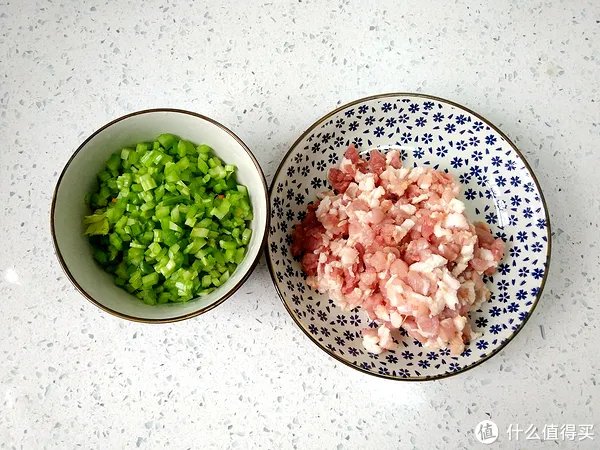 做炸酱面，黄豆酱、豆瓣酱、甜面酱选哪个？搞清楚区别很关键