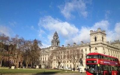 2020英国有多少人口？