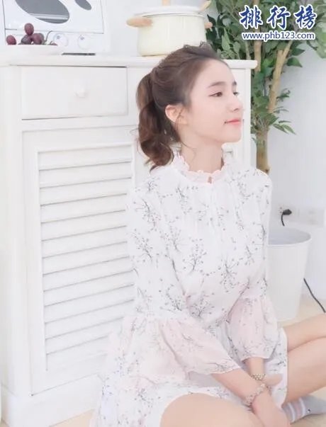 2017最美泰国变性皇后,神似Angelababy(天使面孔魔鬼身材)