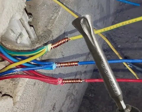 1.5平方软铜线能带多少瓦