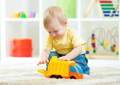 小孩低烧怎么办 为什么小孩会低烧