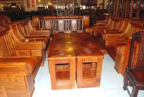 花梨木家具价格 花梨木家具的优缺点