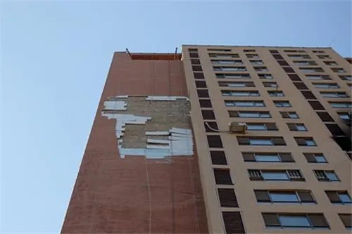 外墙瓷砖脱落的原因是什么