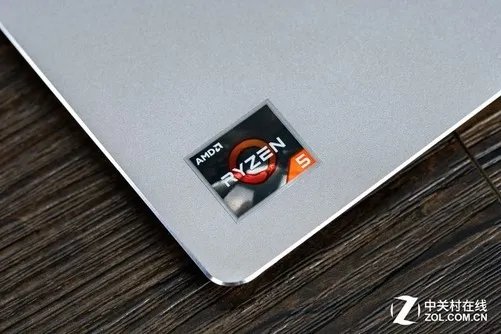 联想ideapad720S系列怎么样?