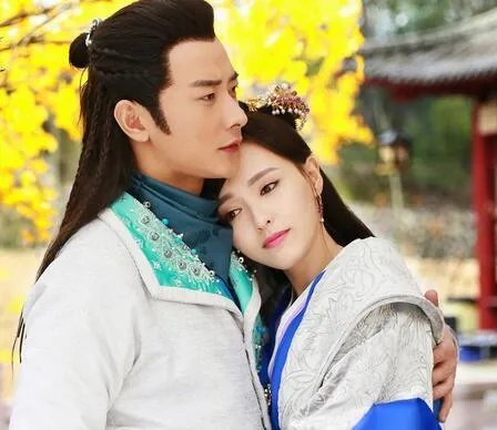 唐嫣罗晋又双叒叕合作了，《归去来》你期待吗？有什么看法？