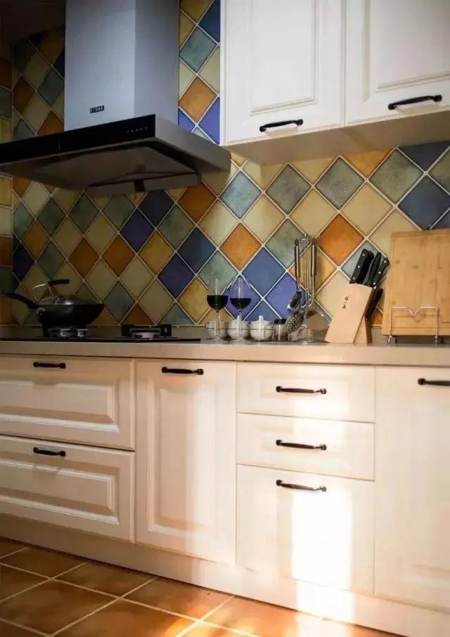 橱柜拉手这么美！30张设计图告诉你！